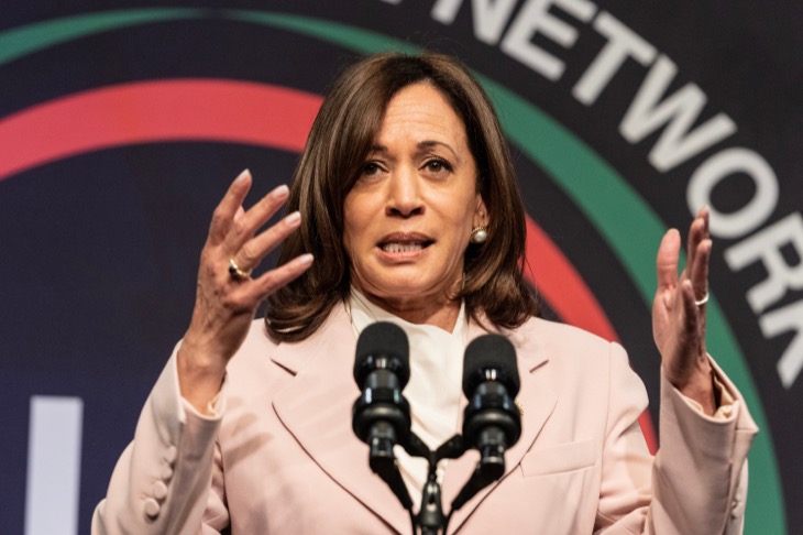 Kamala Harris Reunites With Abbott Elementary Star Sheryl Lee Ralph