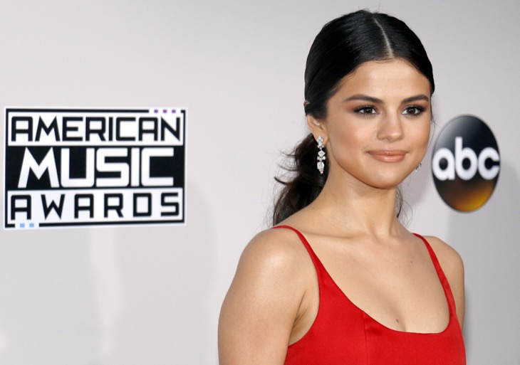 Selena Gomez Opens Up About Disabling Instagram Comments