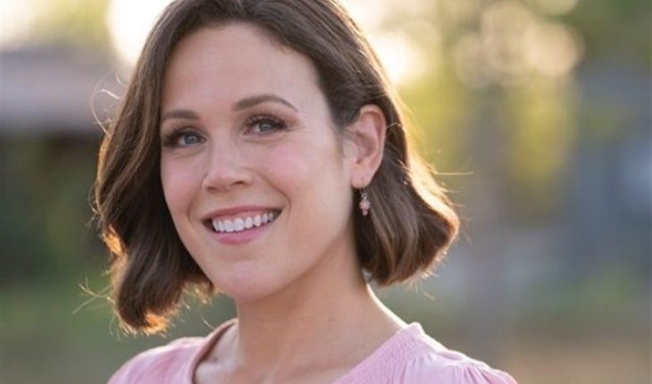 Erin Krakow