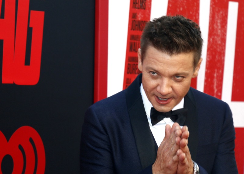 Jeremy Renner Reveals Friendship With Marvel Co-Stars Is Not Just For Instagram