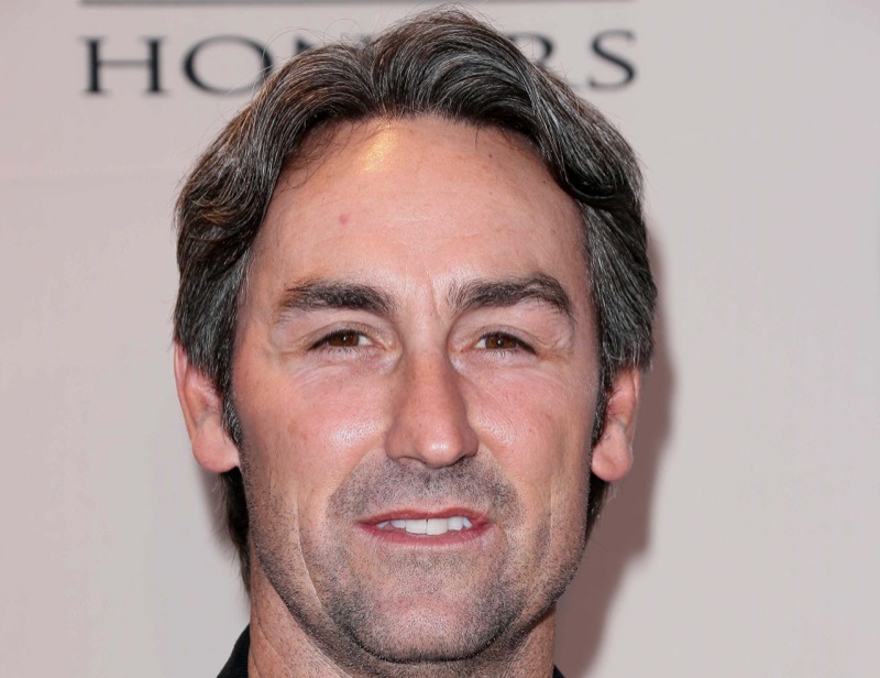 “American Pickers” Host Mike Wolfe’s Shows Off Million-Dollar Renovation On Farmhouse