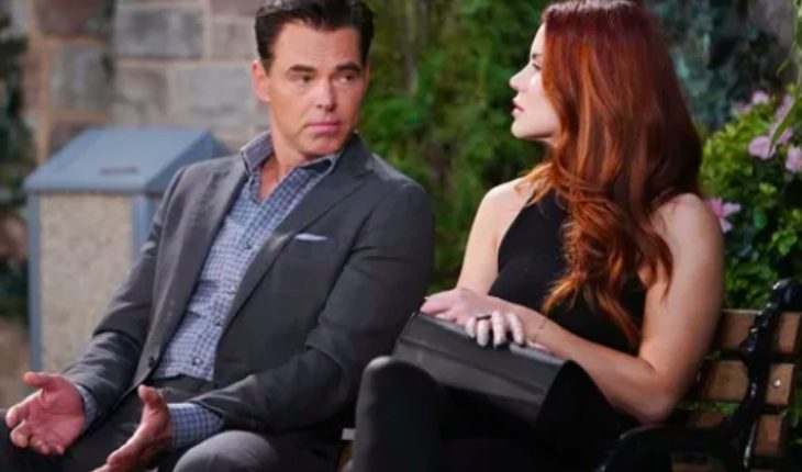 The Young And The Restless – Sally Spectra (Courtney Hope)