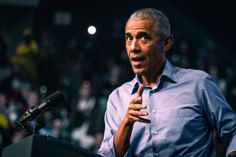 Barack Obama Just Had This To Say About Tim Walz