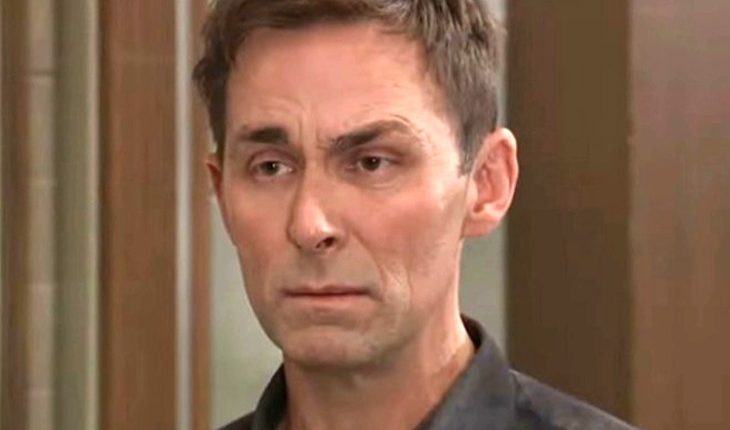 General Hospital – Valentin Cassadine (James Patrick Stuart)