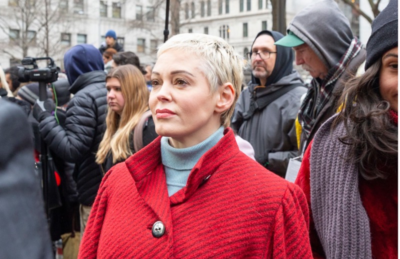 Rose McGowan Shares Her Biggest Regret In Her Friendship With The Late Shannen Doherty