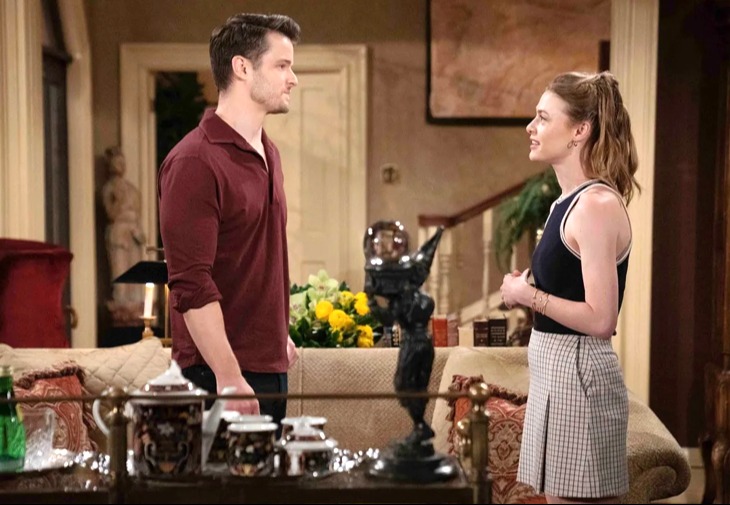 The Young And The Restless Spoilers: Claire Has Choices – Kyle's Options Are Limited