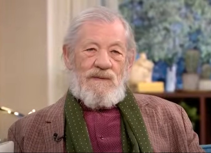 Ian McKellen Will Only Return As Gandalf In 'The Hunt For Gollum' If Producers And Directors Do This One Thing