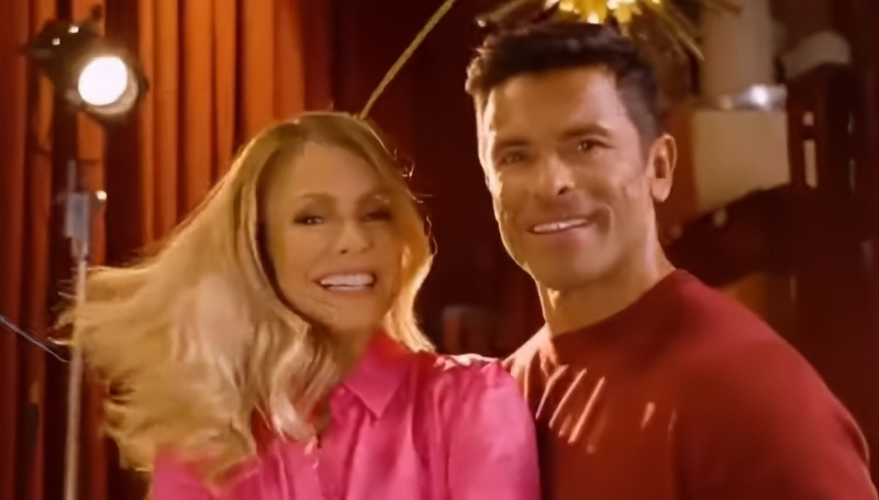 Mark Consuelos - Kelly Ripa - Live With Kelly and Mark - ABC