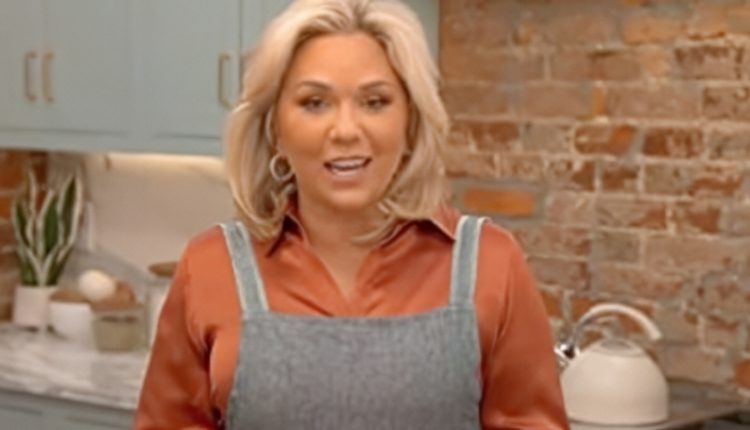 Julie Chrisley – YouTube