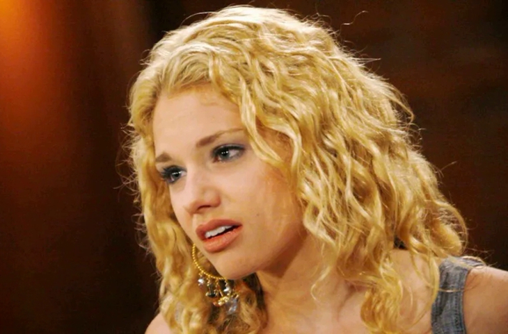 The Bold And The Beautiful Spoilers: Phoebe Forrester Comes For Taylor, is She Not Long For This World?