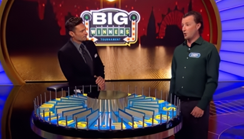 Ryan Seacrest - Wheel of Fortune - YouTube