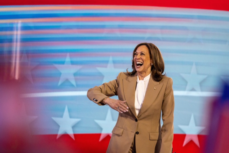 Kamala Harris Picks A Fight Right Before The Storm