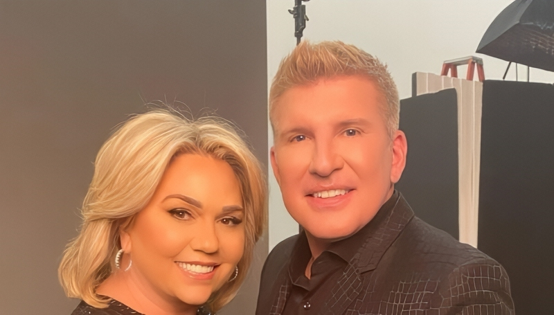 Julie and Todd Chrisley - Chrisley Confessions - Instagram