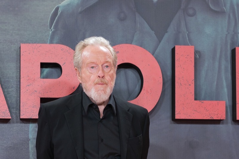 Ridley Scott Explains Why Russell Crowe Was Angry At Joaquin Phoenix Over 'Gladiator' Drama