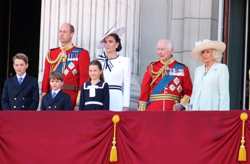 Royal Family's Show of United Front Likely To Make Prince Harry Realize What He Lost