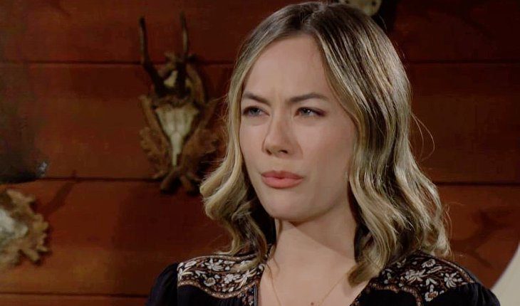 The Bold And The Beautiful – Hope Logan (Annika Noelle)