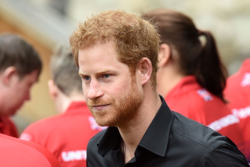 Prince Harry Not CLOSE Enough To Spend Christmas With King Charles