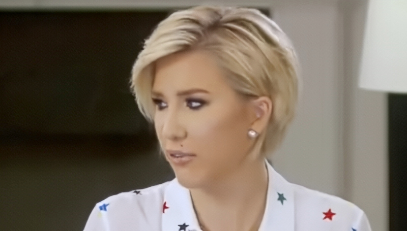 Savannah Chrisley Fights For Julie Chrisley - Growing Up Chrisley - E