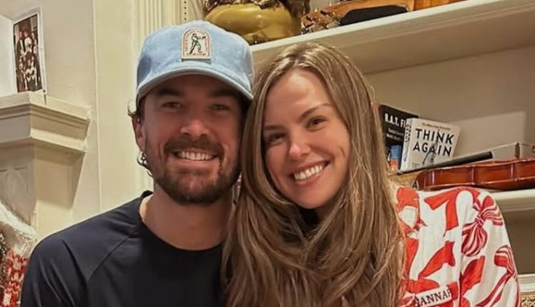 Hannah Brown – Adam Woolard – instagram