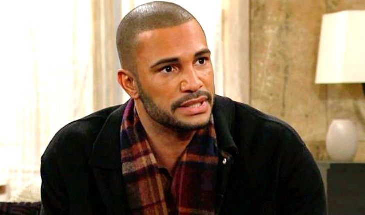 Holden Novak (Nathan Owens)