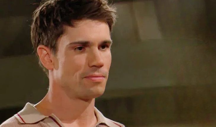 John Finn Finnegan (Tanner Novlan)
