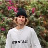 Fans Defend Justin Bieber After He Snaps At Paparazzi In Viral Video