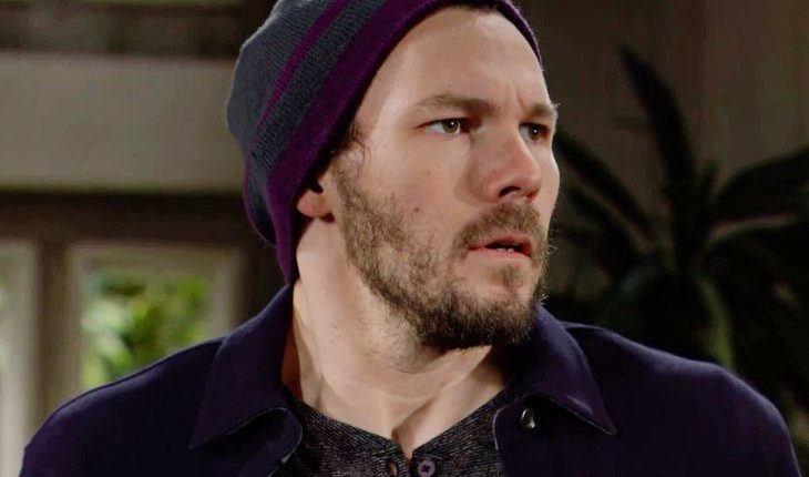 Liam Spencer (Scott Clifton)