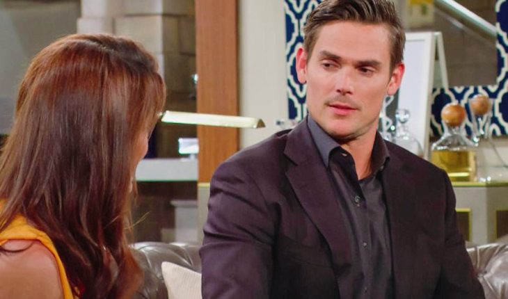 Adam Newman (Mark Grossman)