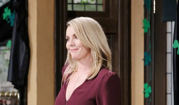 Carrie Brady (Christie Clark)