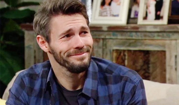 Liam Spencer (Scott Clifton)