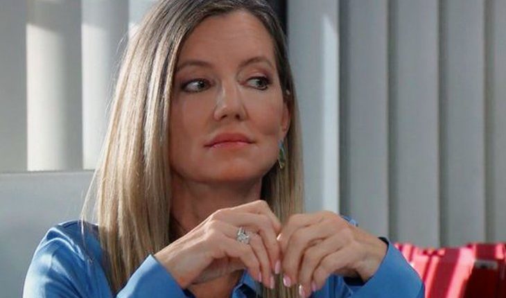 Nina Reeves (Cynthia Watros)