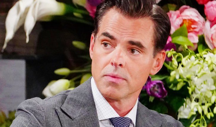 Billy Abbott (Jason Thompson)