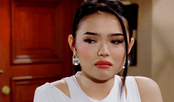 Luna Nozawa (Lisa Yamada)