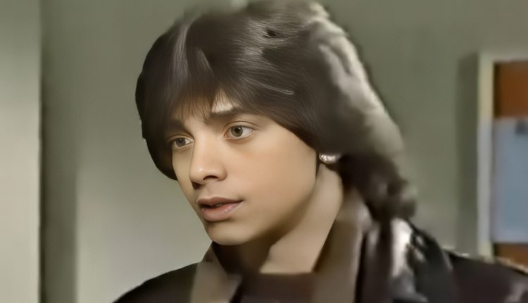 John in his teen idol years on GH – ABC Via Nicky Swift – YouTube