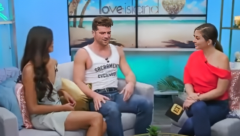 Cashel Barnett and Katrina Dimaranan talk elimination with Lauren Zima - ET - YouTube