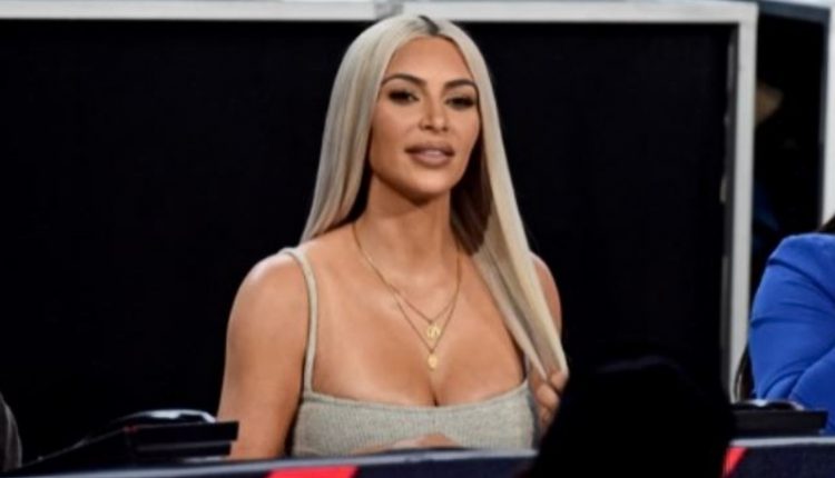 Kim Kardashian – YouTube