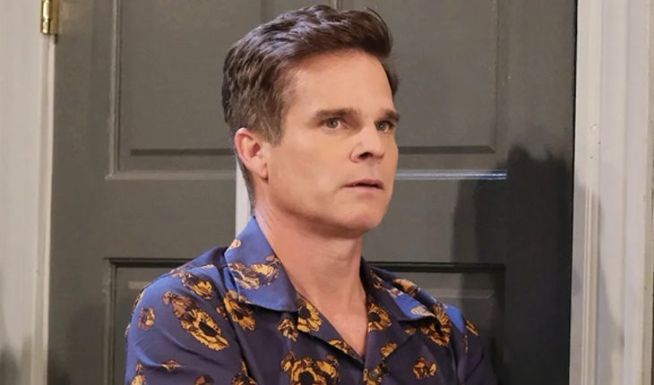 Leo Stark (Greg Rikaart)