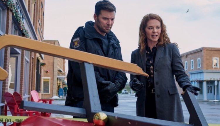 Hallmark Mistletoe Murders,