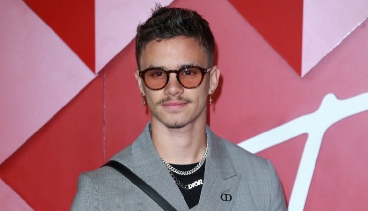 shutterstock_2235137487_edited