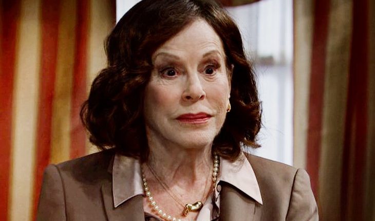 Vivian Alamain (Louise Sorel)