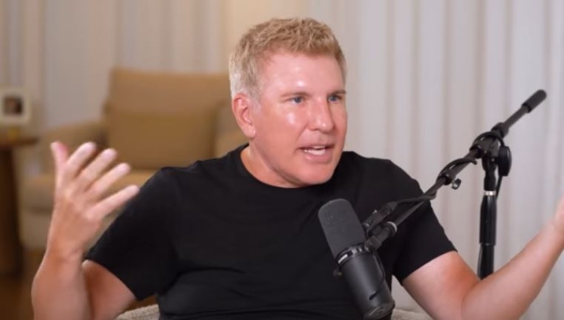 Todd related stories about mold in prison - Chrisley Confessions - YouTube
