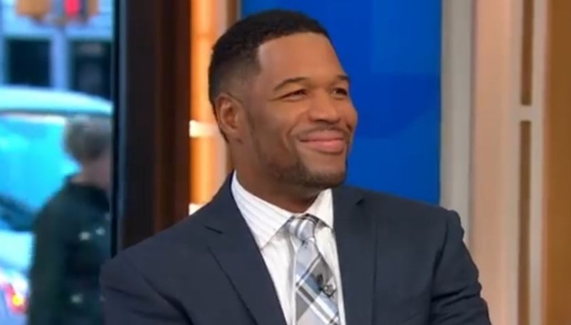 Michael Strahan - GMA - YouTube