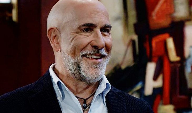 Jenz Sidwell (Carlo Rota)