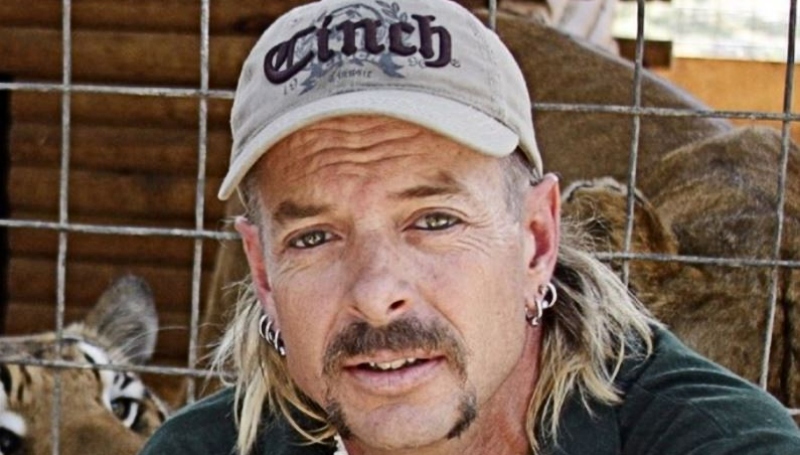Tiger King Joe Exotic wants in with Todd Chrisley - Netflix