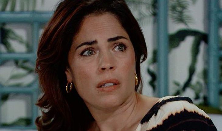 Britt Westbourne (Kelly Thiebaud)