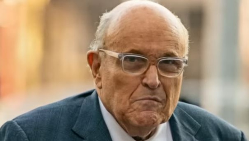 Rudy was injured - ABC News - YouTube