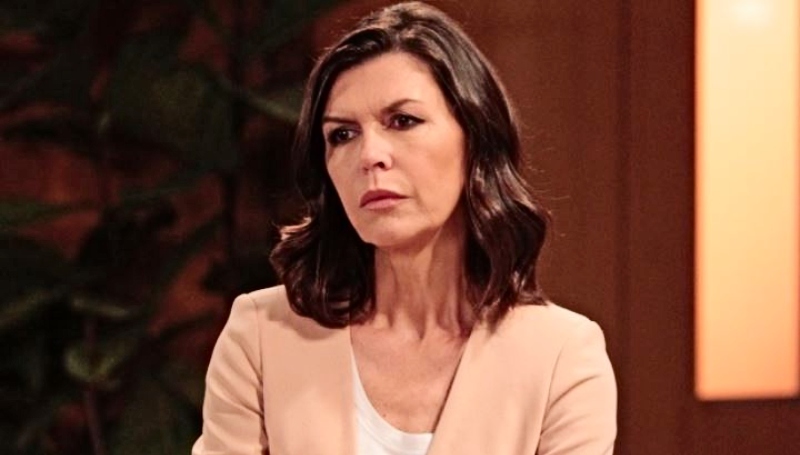 General Hospital Star Finola Hughes - ABC