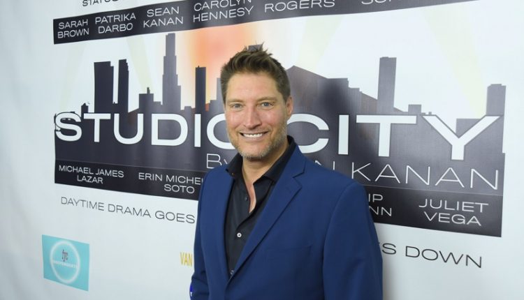 Van,Nuys,,Ca/usa,-,February,11,,2020:,Sean,Kanan,Attends