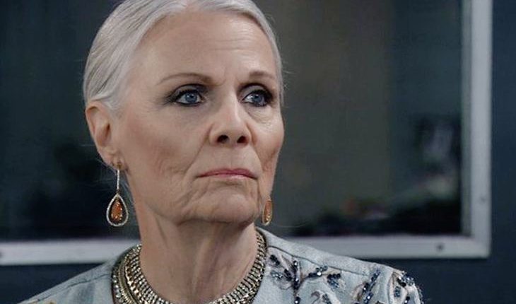 Tracy Quartermaine (Jane Elliot)