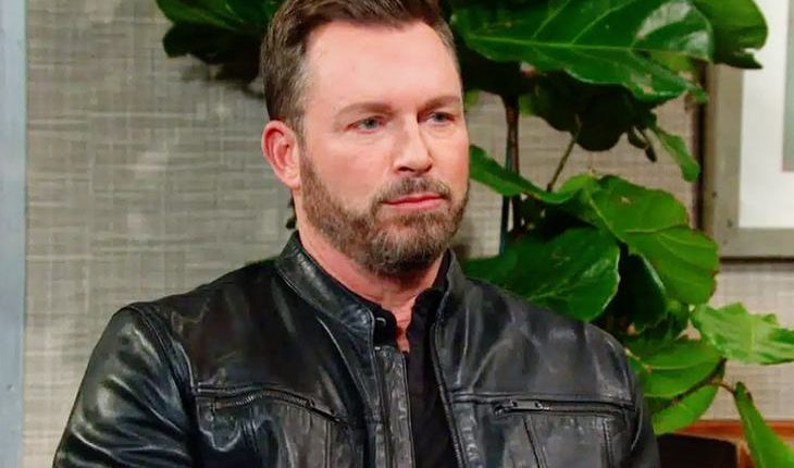 Brady Black (Eric Martsolf)
